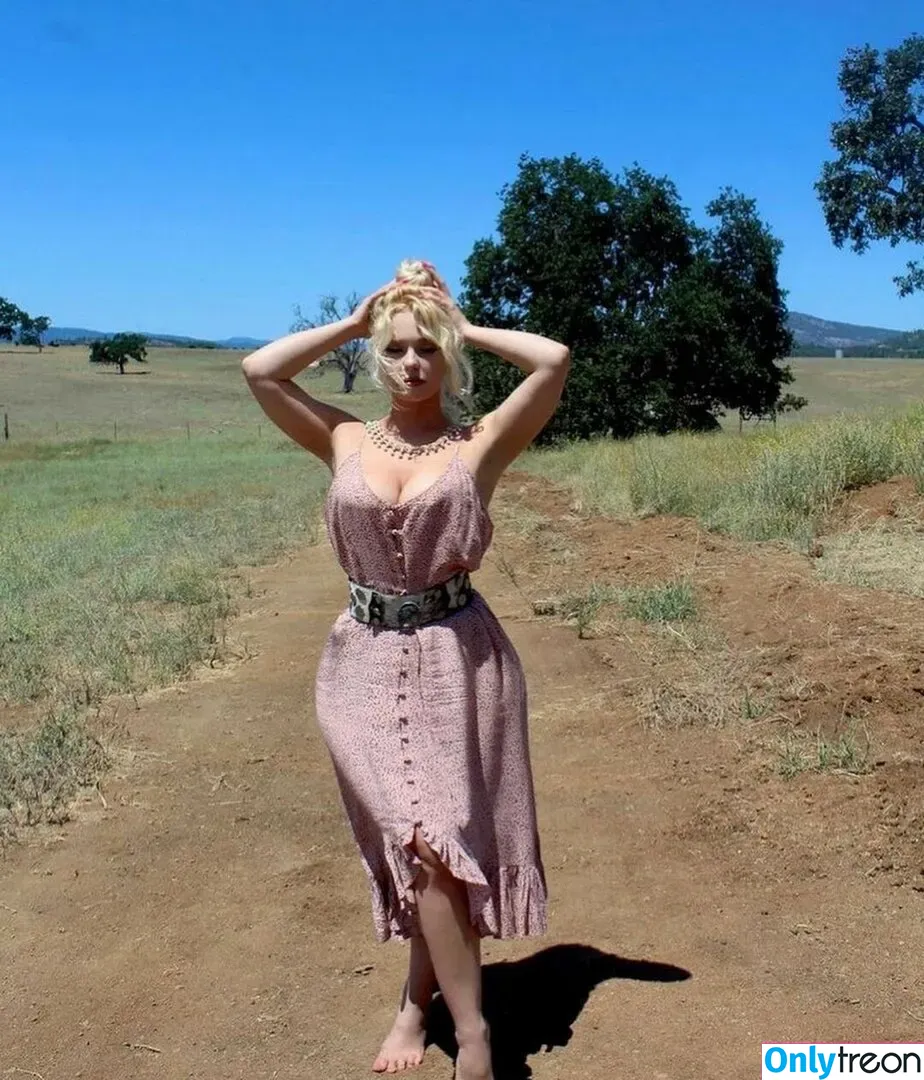 amethystfaymusic nude photo #0184 (amethystfrankln / u186240898)
