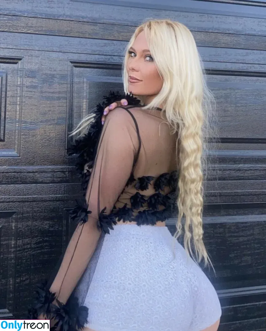 amethystfaymusic nude photo #0220 (amethystfrankln / u186240898)