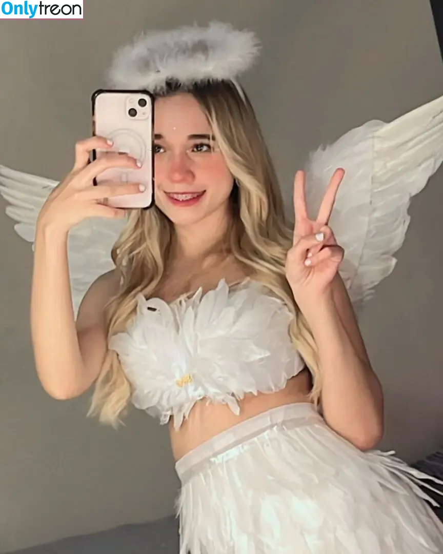 Amiisita nude photo #0006 (amiisiita / amisita_)