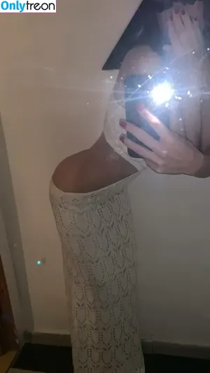 Amila Gomes / c.amilagomes / camilagomes nude photo #0003