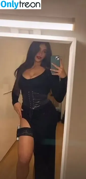 Amina Huber nude photo #0009 (amina.huber)