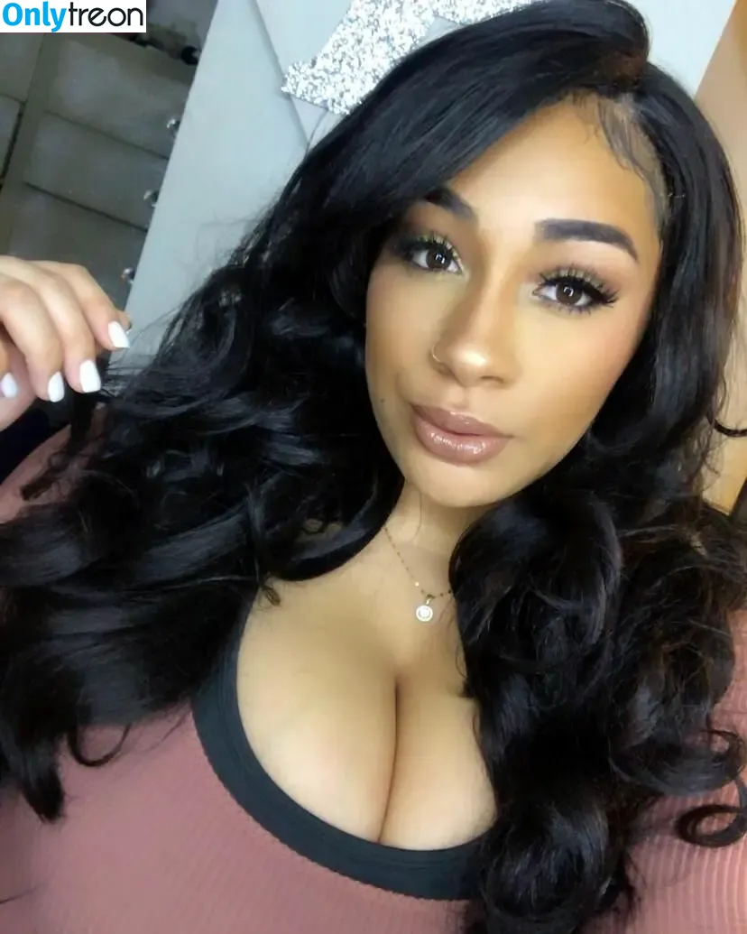 Amina Jamelle nude photo #0014 (islandcuz / jamellemabelle)