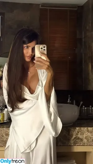 Aminova Inna / aminova.inna.555 / missinna nude photo #0589