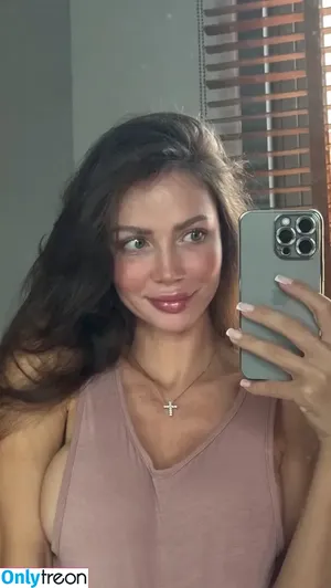 Aminova Inna / aminova.inna.555 / missinna nude photo #0694