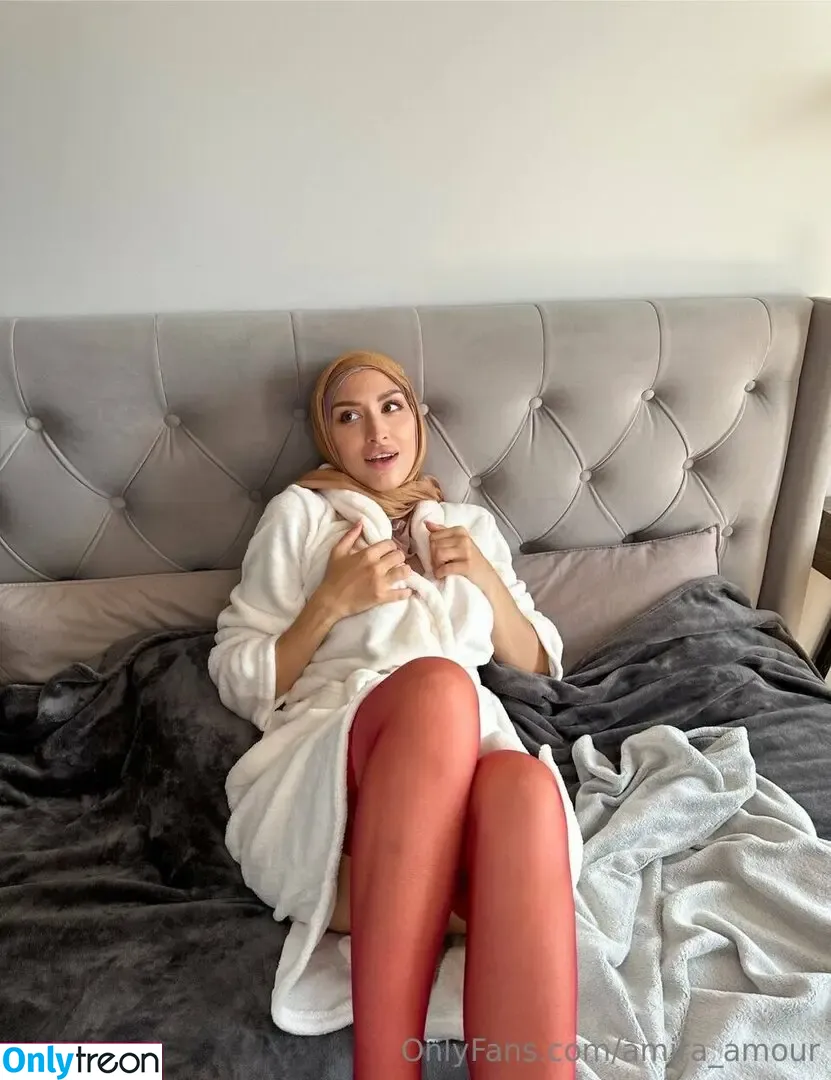 Amira_amour nude photo #0014 (_.amiraamour)