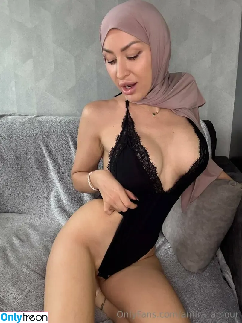 Amira_amour nude photo #0085 (_.amiraamour)