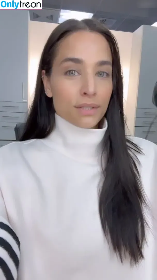 Amira Pocher голая photo #0241 (amirapocher)
