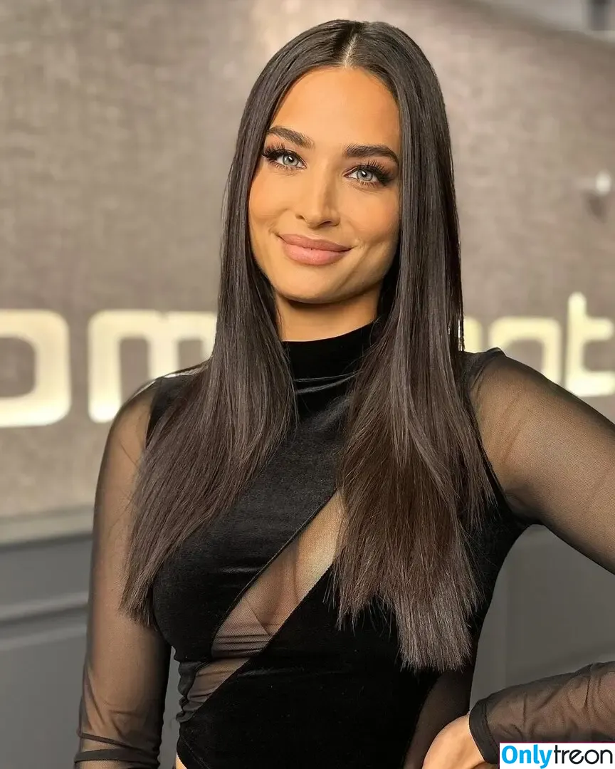 Amira Pocher голая photo #0247 (amirapocher)