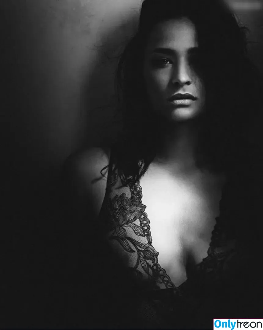 Amira Pocher голая photo #0365 (amirapocher)