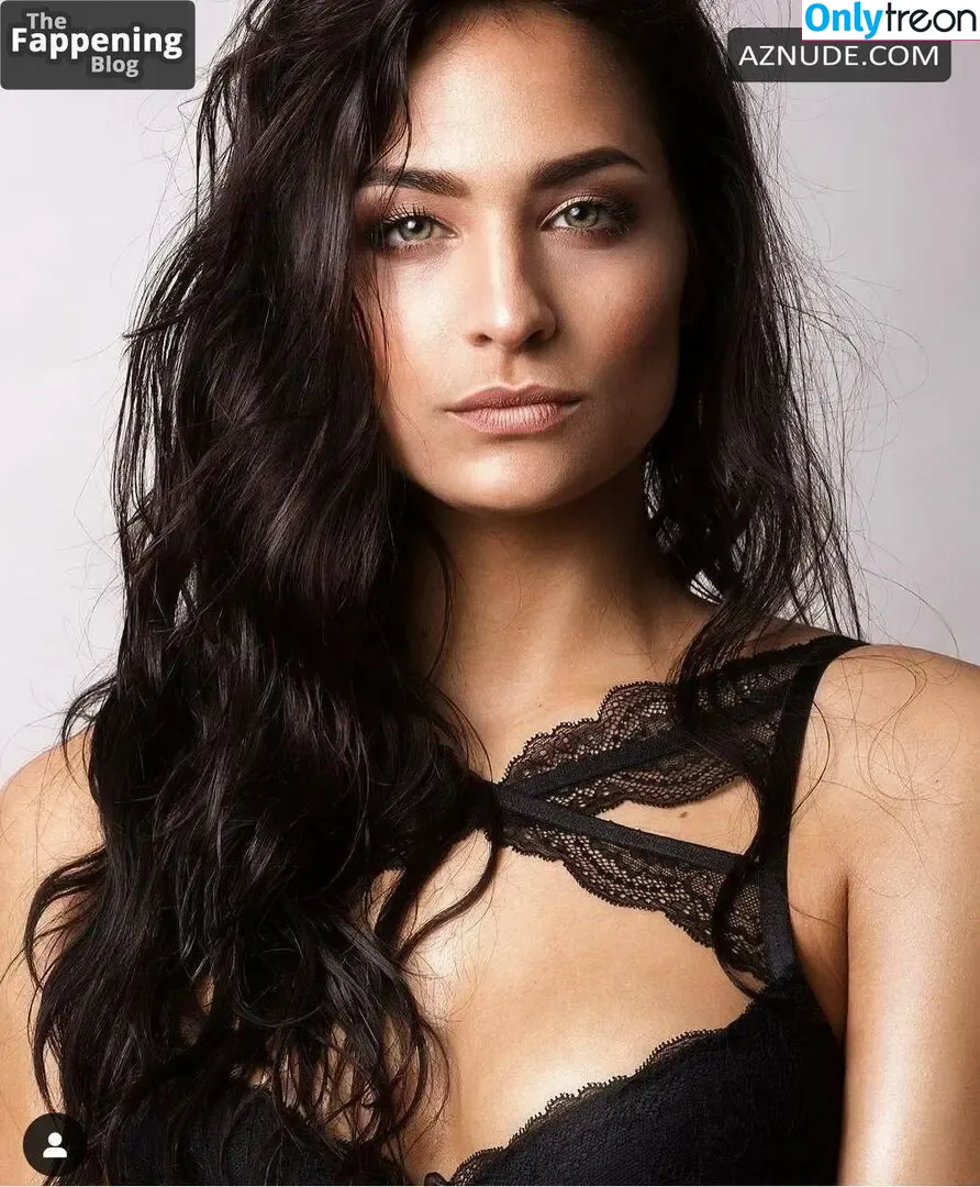 Amira Pocher голая photo #0426 (amirapocher)