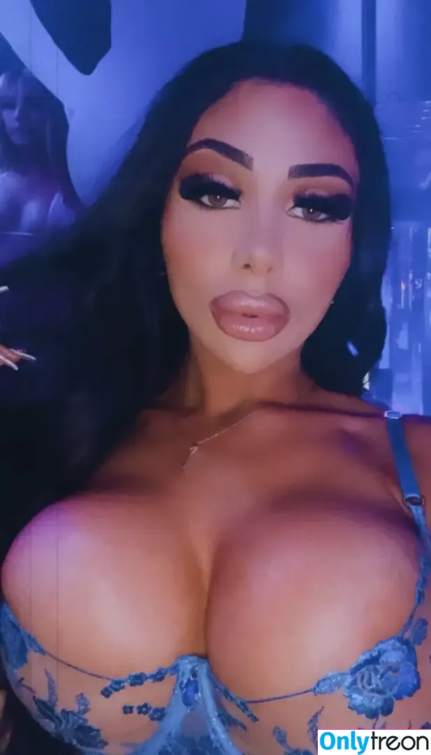 Amiradoll nude photo #0009 (Amiramya_xo / amiramyaxo)