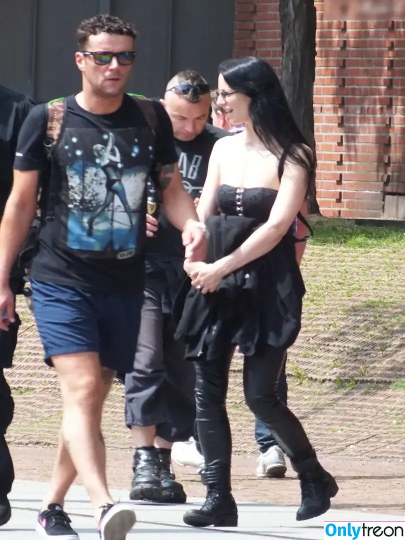 Amphi Festival голая photo #0010 (Amphi Festival)