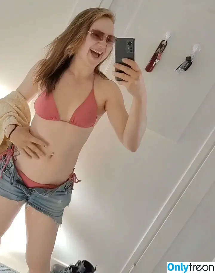 Amski nude photo #0014 (amskidabamski)