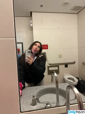 amvndaaxo / amandaamcxox / amvndaxo nude photo #0006