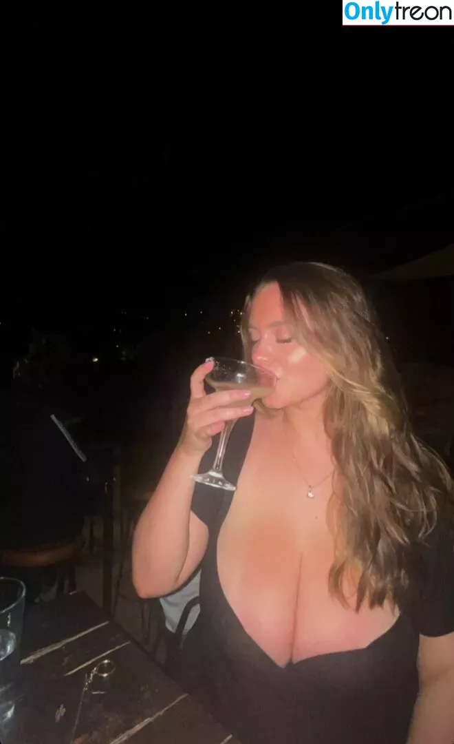 Amy Quesada-Getgood голая photo #0016 (Amy_qg)