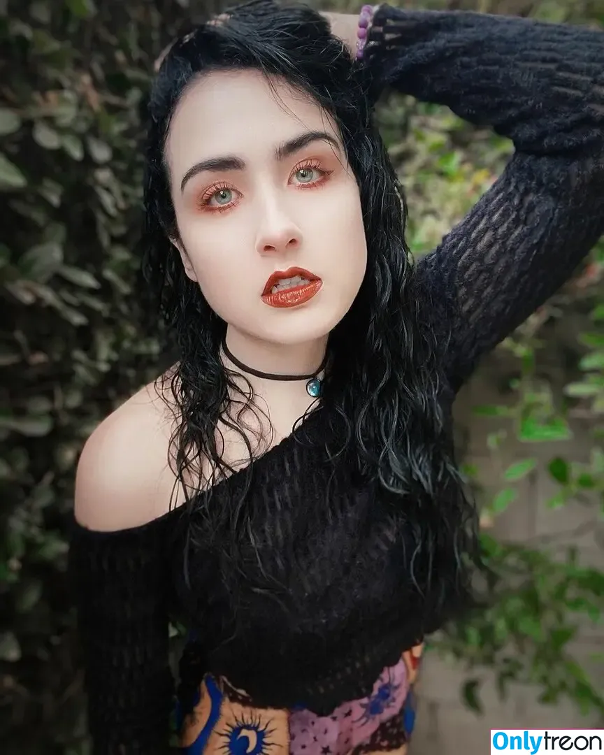 Amy Roberts голая photo #0008 (Amariebythesea)