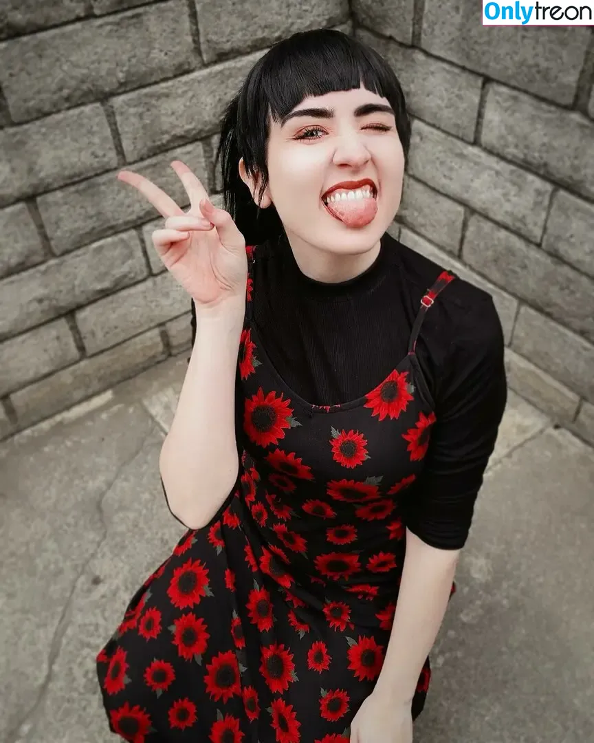 Amy Roberts голая photo #0024 (Amariebythesea)