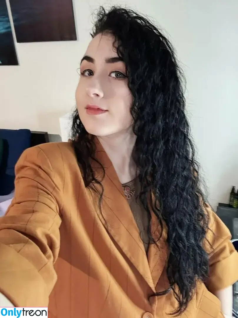 Amy Roberts голая photo #0047 (Amariebythesea)