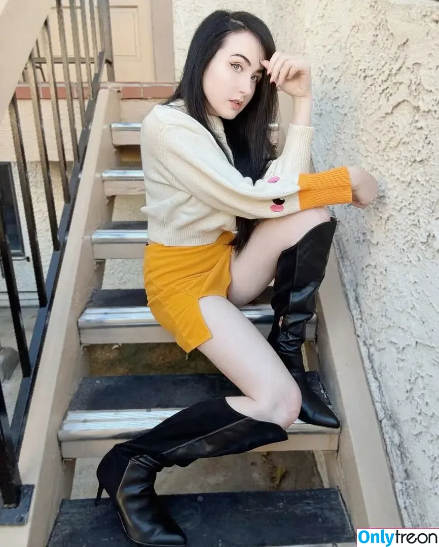 Amy Roberts голая photo #0056 (Amariebythesea)