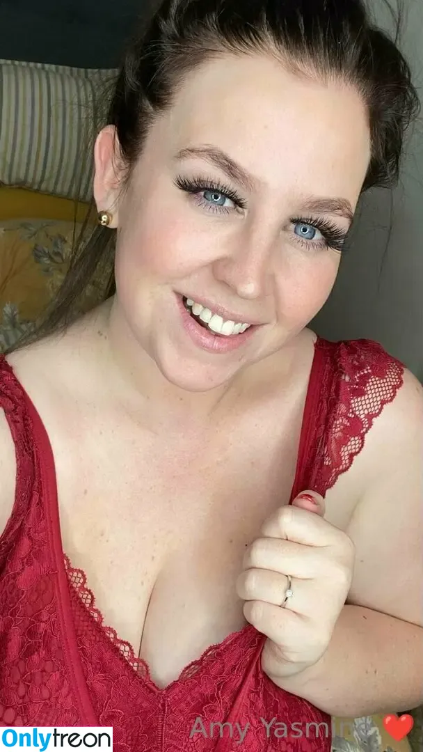 amy-yasmine nude photo #2419 (AmyYasmine_)