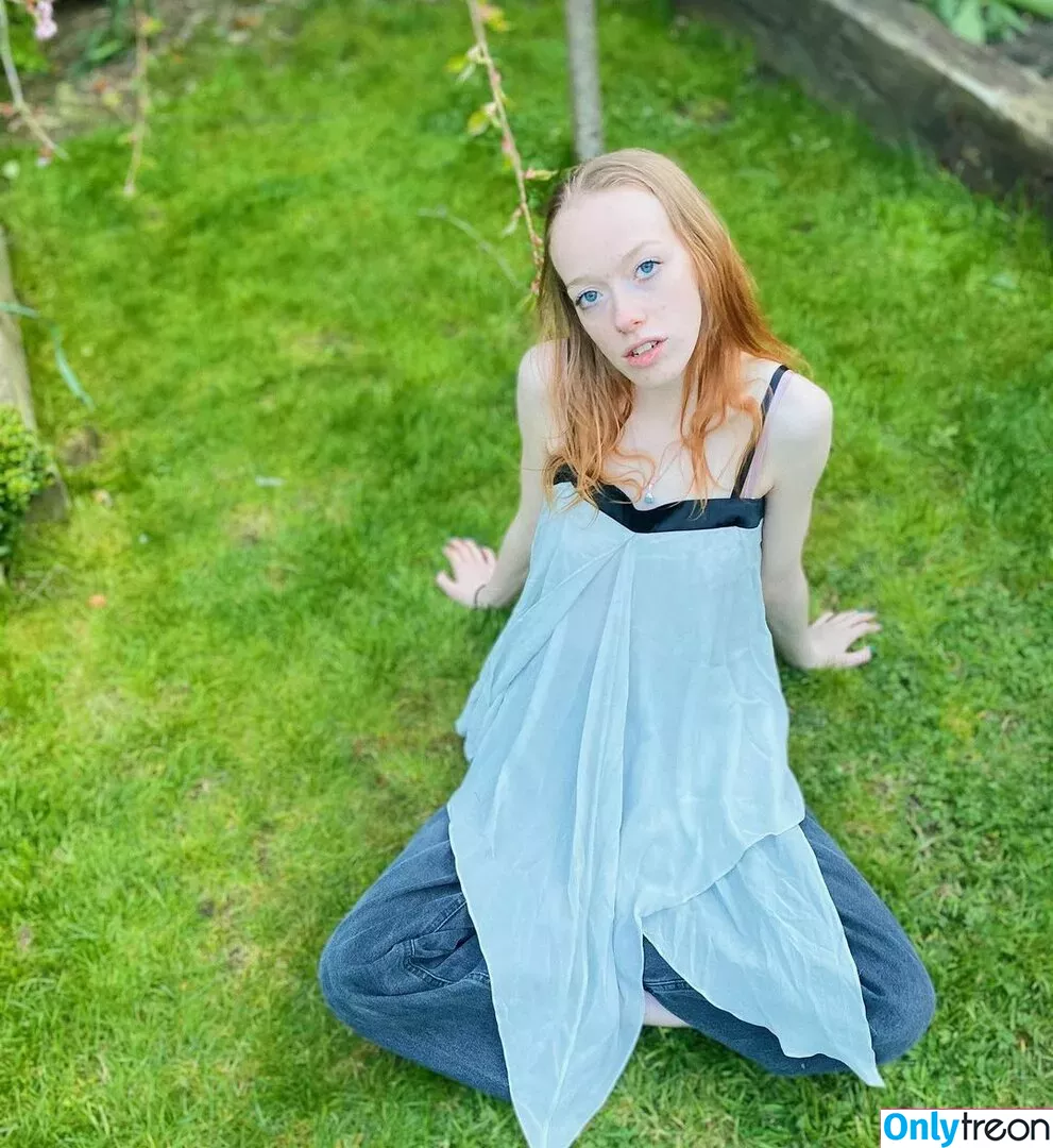 Amybeth McNulty голая photo #0018 (amybethmcnulty)