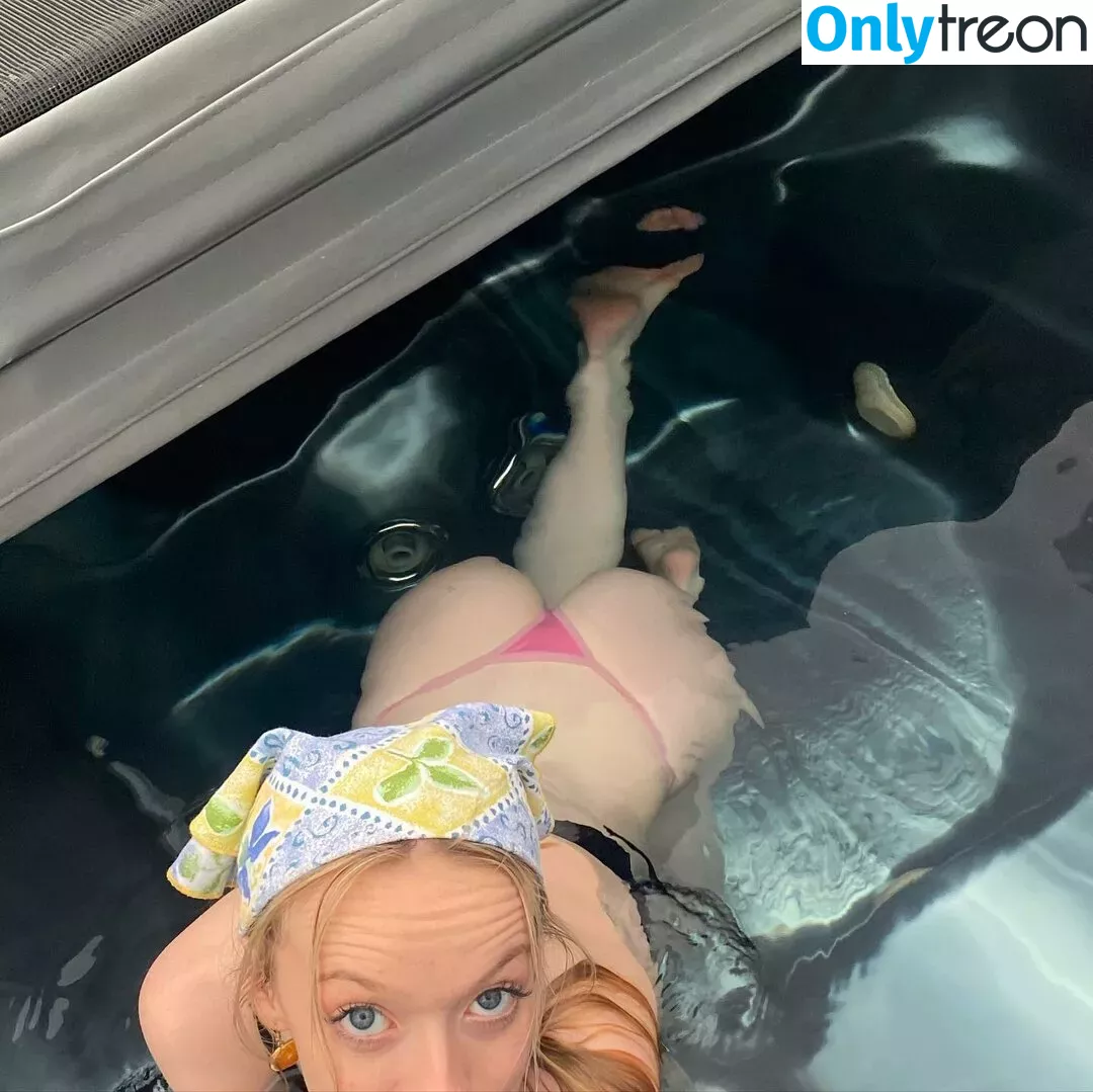 Amybeth McNulty nude photo #0020 (amybethmcnulty)