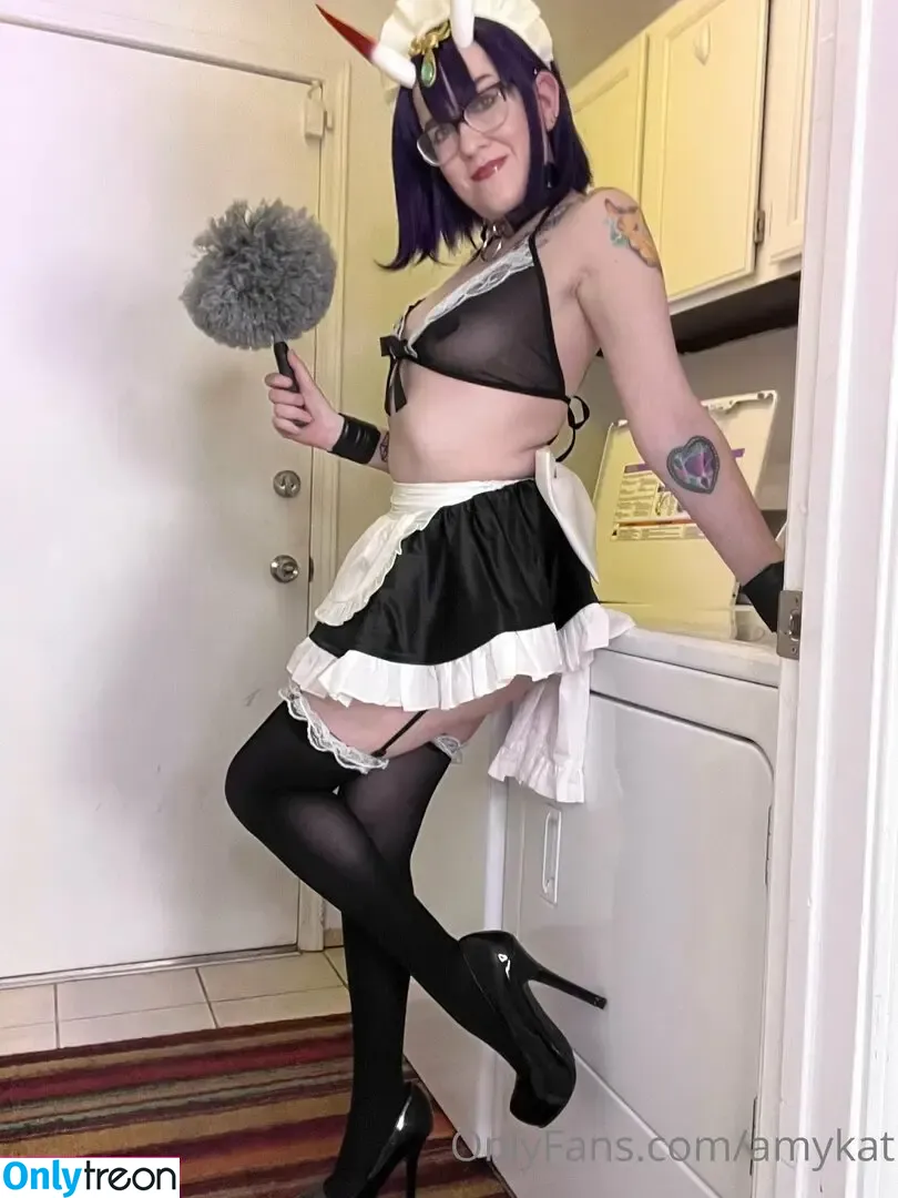 amykat nude photo #0031 (amykat)