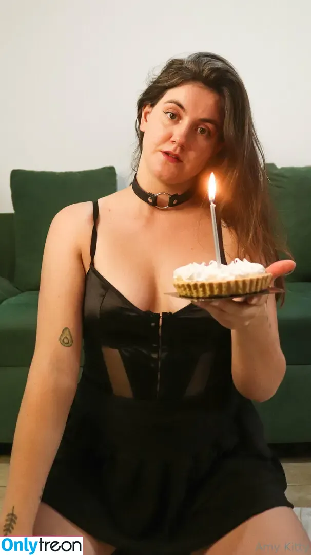 amykittylatina голая photo #0032 (amy.kitti)