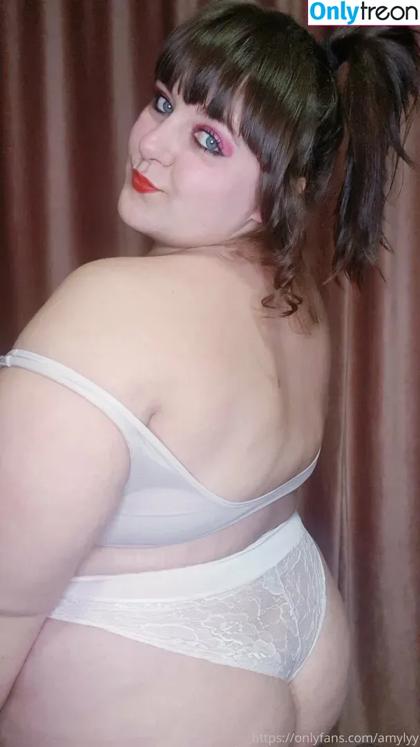 amylyy nude photo #0037 (amylyy)
