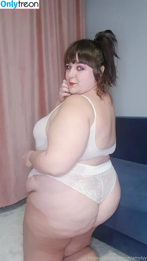 amylyy nude photo #0045 (amylyy)