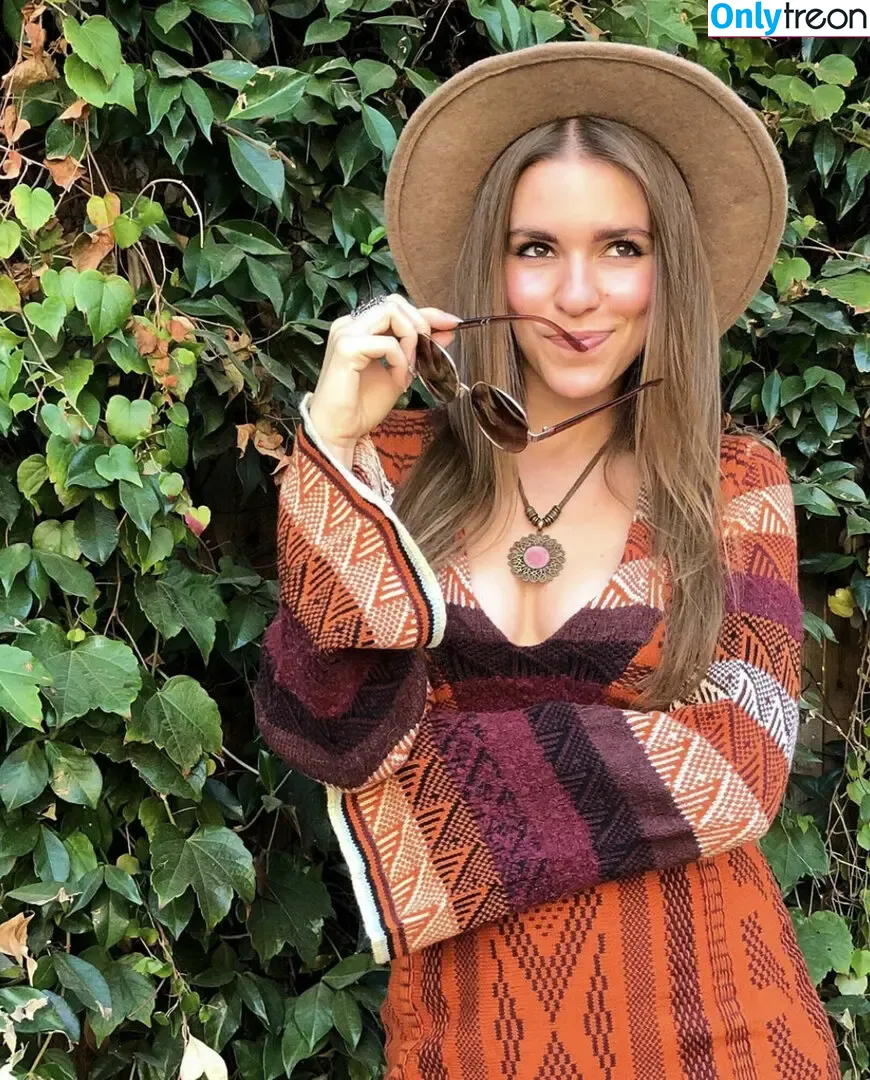 Amymarie Gaertner nude photo #0013 (amymarie)