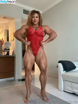 amymuscle_vip / amymuscle_ifbbpro nude photo #0037