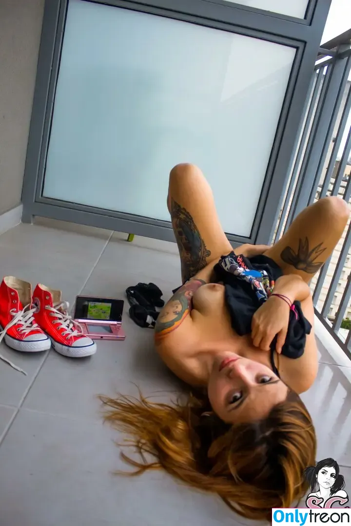 amyplacco nude photo #0357 (amyplacco)