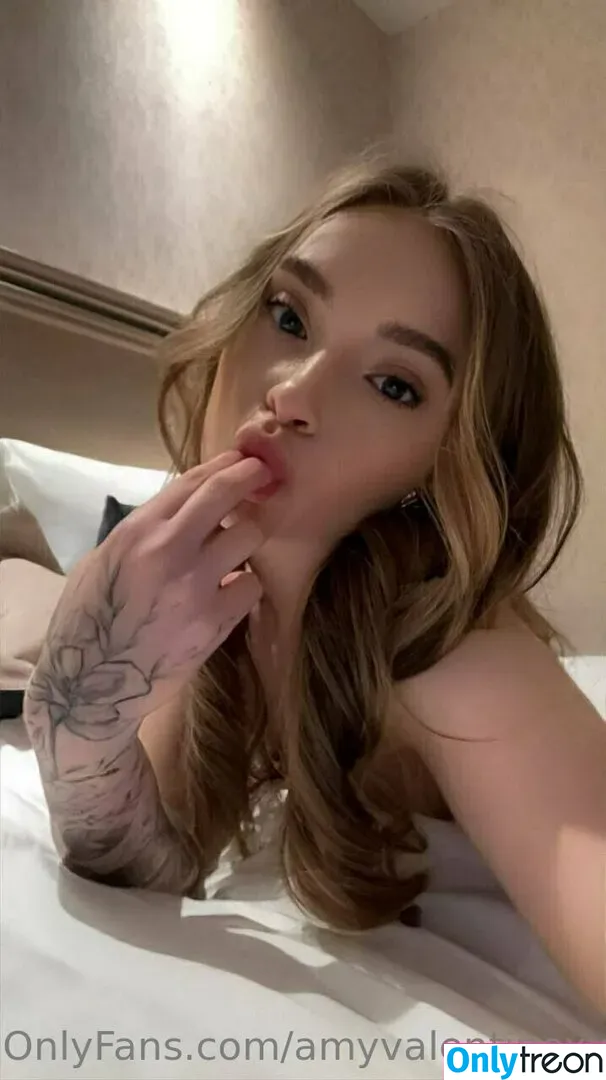 amyvalentinexxx nude photo #0165 (amyvalentinexxx)