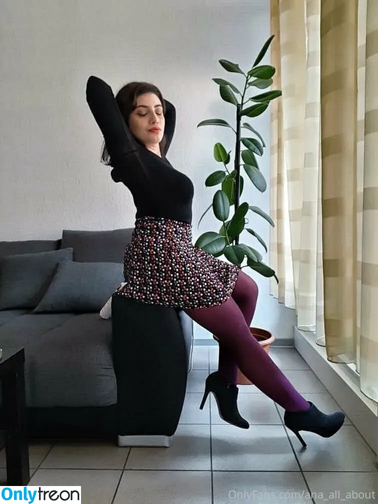 Ana Allabout голая photo #0057 (AnaAllabout / ana_all_about)