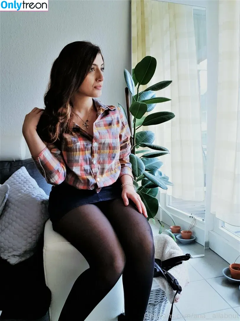 Ana Allabout голая photo #0112 (AnaAllabout / ana_all_about)