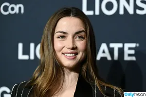 Ana De Armas / ana_d_armas / anadearmas nude photo #0304