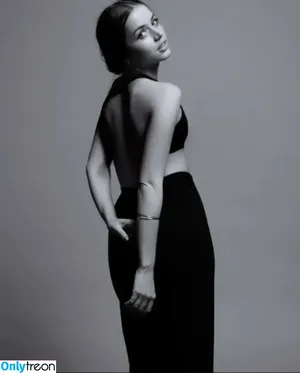 Ana De Armas / ana_d_armas / anadearmas фото голая #0358