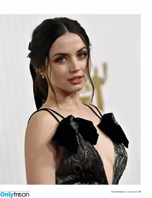 Ana De Armas / ana_d_armas / anadearmas фото голая #0387
