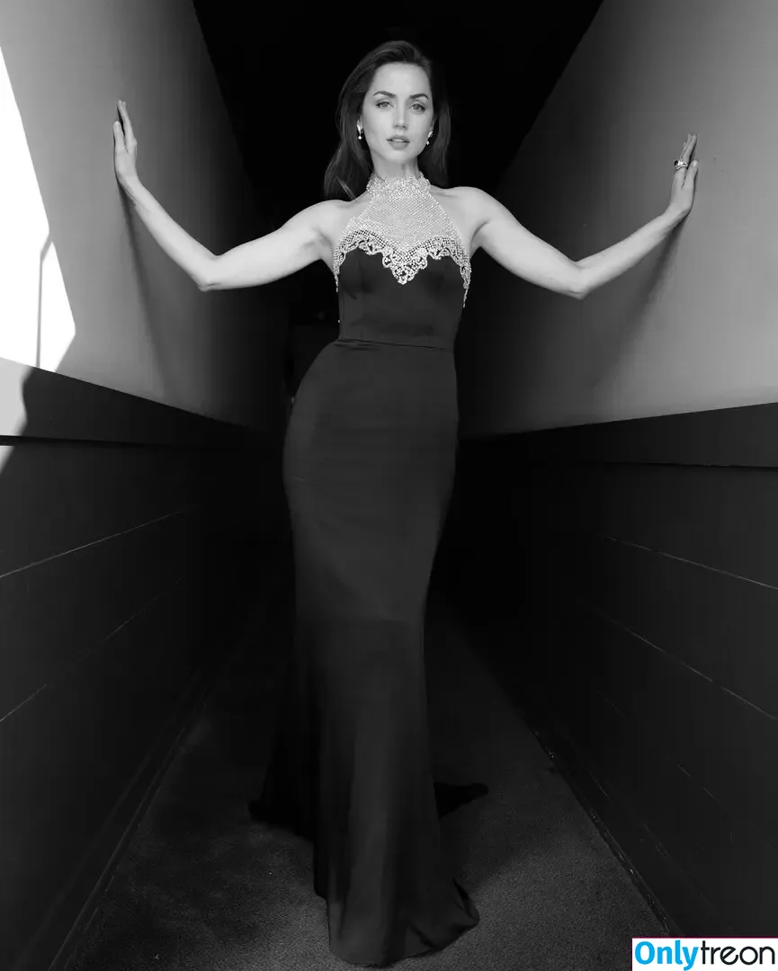 Ana De Armas nude photo #0263 (ana_d_armas / anadearmas)