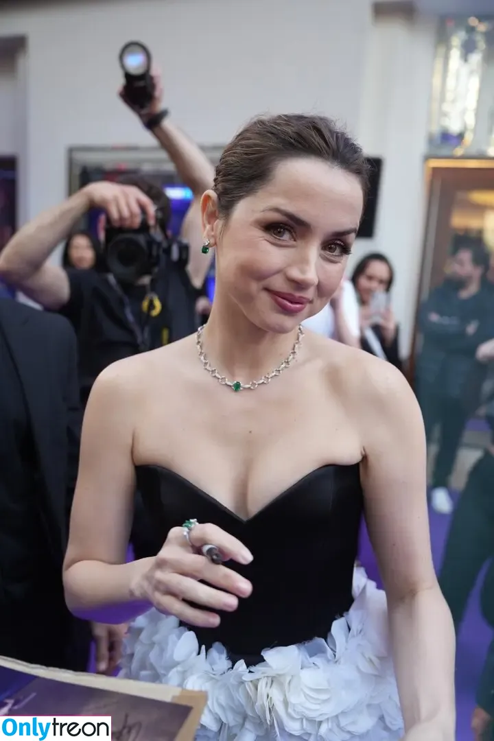Ana De Armas nude photo #0622 (ana_d_armas / anadearmas)