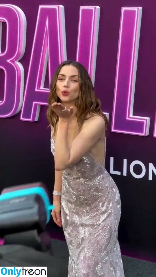 Ana De Armas голая photo #0662 (ana_d_armas / anadearmas)
