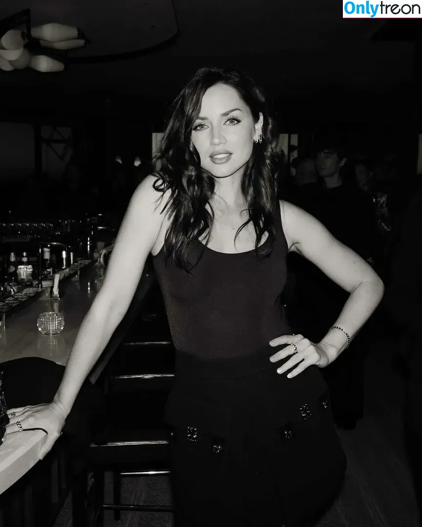 Ana De Armas голая photo #0912 (ana_d_armas / anadearmas)