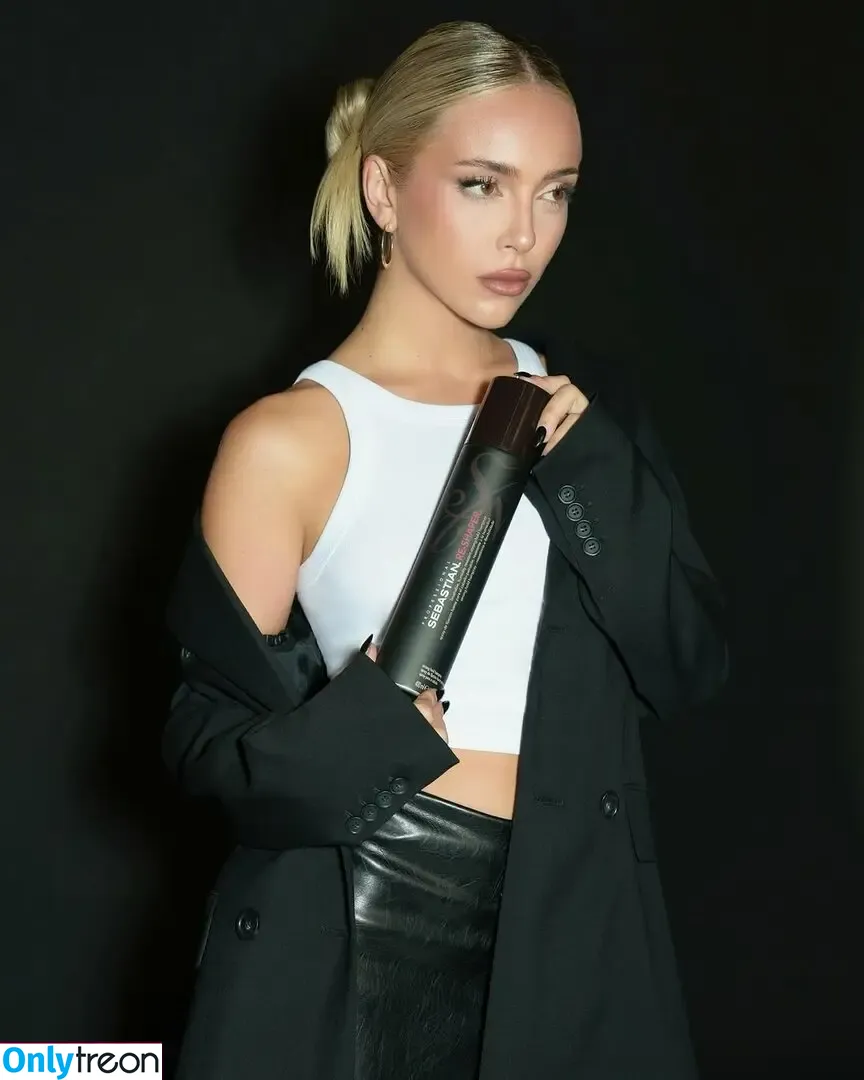 Ana Mena голая photo #0085 (anamenaoficial / u144571444)
