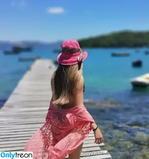 ana.petite / annapetite фото голая #0019