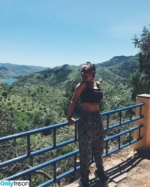 Anabel Gomez / anabelgomezz_ / anilulu nude photo #0002