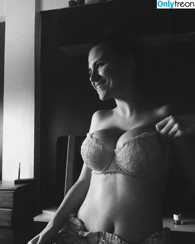 Anabel Gomez голая photo #0061 (anabelgomezz_ / anilulu)
