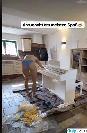 Anabel und Maria Glocker / chiaratews nude photo #0077