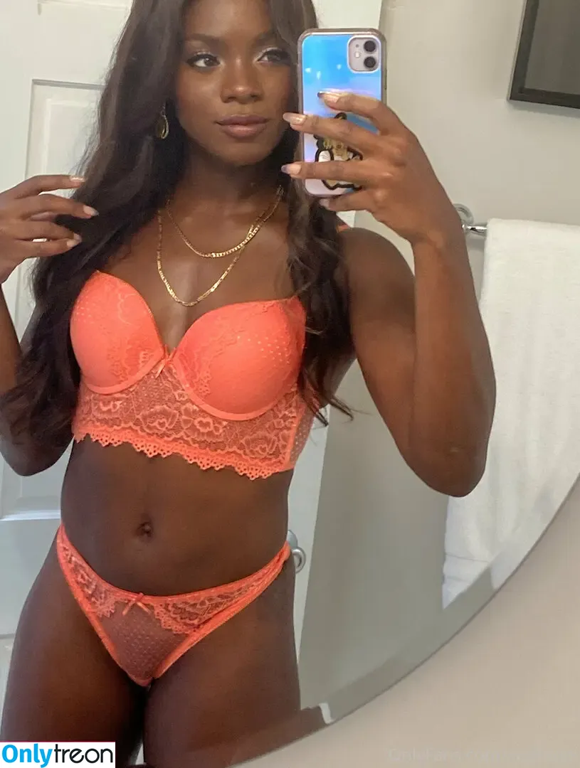 anafoxxx nude photo #0069 (anafoxxx)