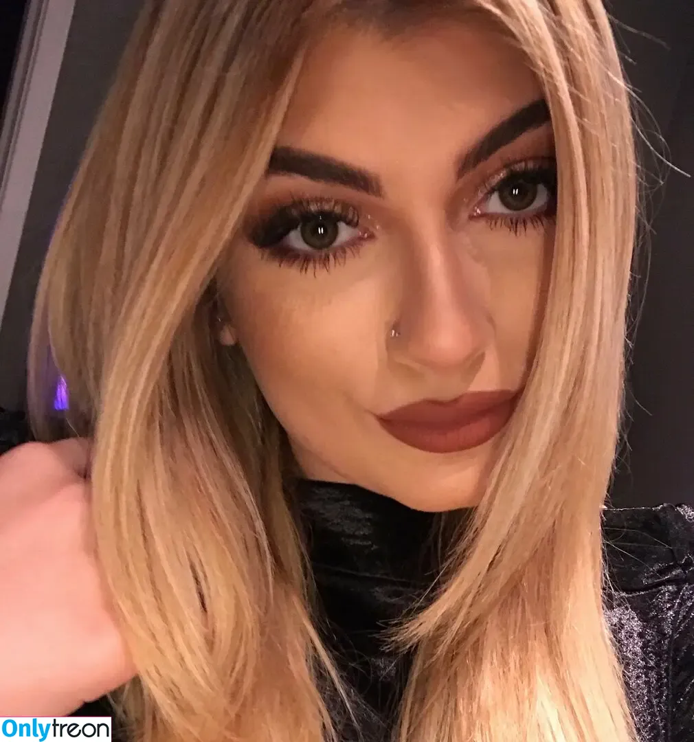 Anahit Abeshyan голая photo #0019 (__nanikkkk__)